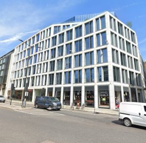 монтаж на еталбонд - сграда 3