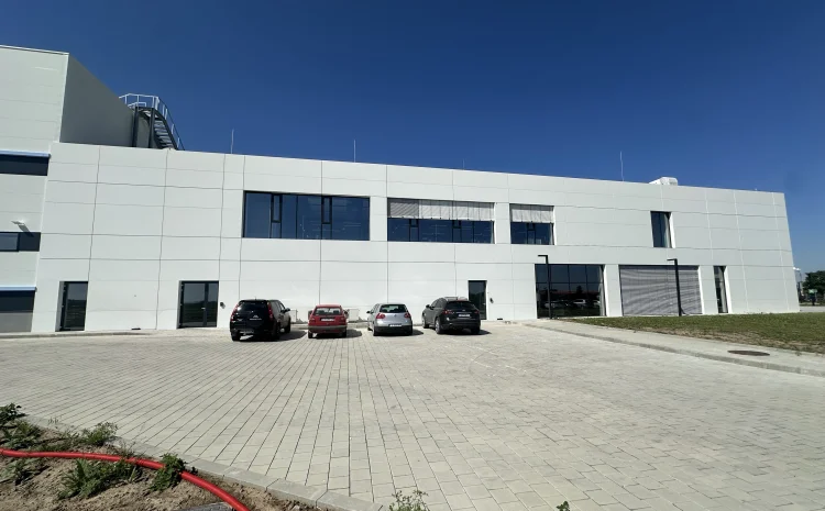 Завод за роботизирана хирургия Intuitive, гр. Първомай